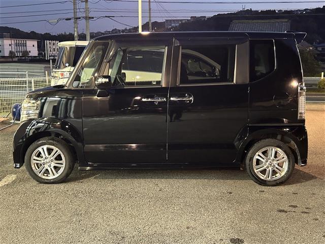 Ｎ－ＢＯＸカスタム Ｇ・Ｌパッケージ　純正ＳＤナビ　バックカメラ　ワンセグＴＶ　片側パワースライドドア　ＥＴＣ　ＨＩＤヘッドライト　オートライト　フォグランプ　プッシュスタート　スマートキー　電動格納ミラー（35枚目）