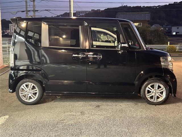 Ｎ－ＢＯＸカスタム Ｇ・Ｌパッケージ　純正ＳＤナビ　バックカメラ　ワンセグＴＶ　片側パワースライドドア　ＥＴＣ　ＨＩＤヘッドライト　オートライト　フォグランプ　プッシュスタート　スマートキー　電動格納ミラー（38枚目）