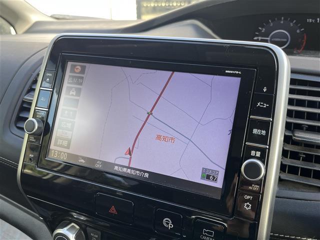 セレナ ハイウェイスター　Ｖセレクション　純正ナビ　アラウンドビューモニター（2枚目）