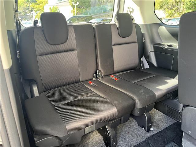 セレナ ハイウェイスター　Ｖセレクション　純正ナビ　アラウンドビューモニター（18枚目）