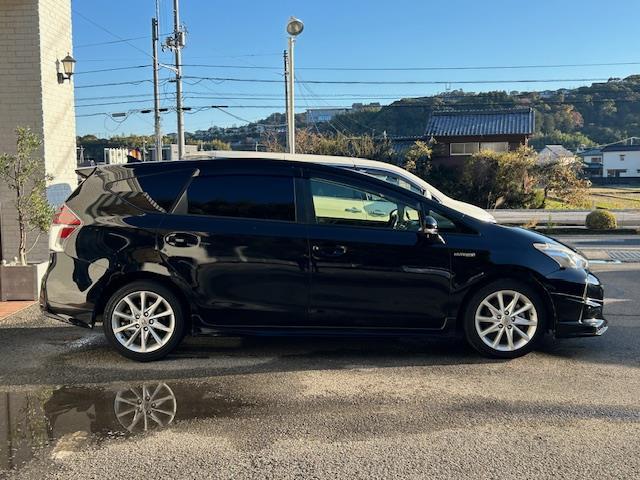 プリウスアルファ S Lセレクション Alpineナビ バックカメラ フルセグテレビ LEDヘッドライト スマートキー プッシュスタート ステアリングスイッチ オートライト フロアマット ドアバイザー TRDエアロパーツ(32枚目)