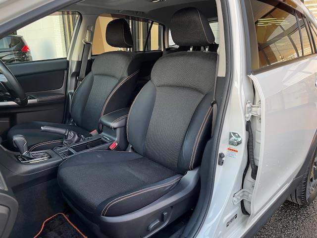 ＸＶ ２．０ｉ－Ｌ　アイサイトポップスター　アイサイト　純正ナビ　クルコン　ＥＴＣ（12枚目）