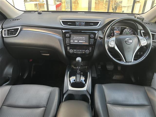 エクストレイル ２０Ｘ　ＨＶエクストリーマＸエマジェンシーブレーキＰ　純正メーカーナビ　テレビ　アラウンドビューモニター　ステアリングスイッチ　ビルトインＥＴＣ　エマージェシーブレーキ　スマートルームミラー　インテリキー　シートヒート（2枚目）