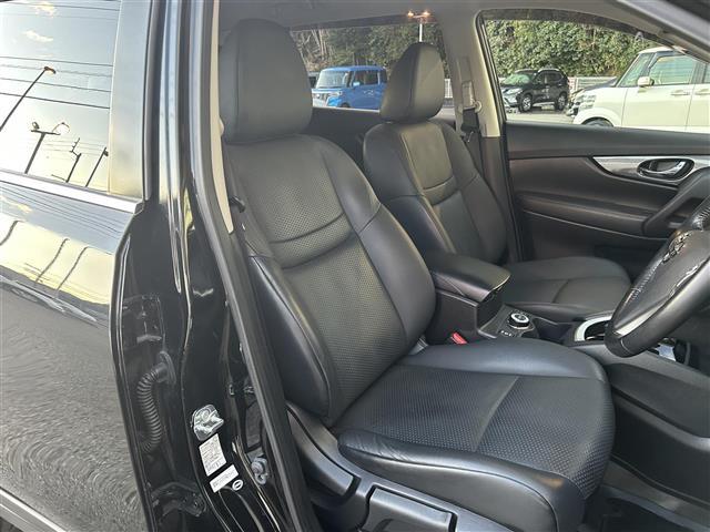 エクストレイル ２０Ｘ　ＨＶエクストリーマＸエマジェンシーブレーキＰ　純正メーカーナビ　テレビ　アラウンドビューモニター　ステアリングスイッチ　ビルトインＥＴＣ　エマージェシーブレーキ　スマートルームミラー　インテリキー　シートヒート（22枚目）