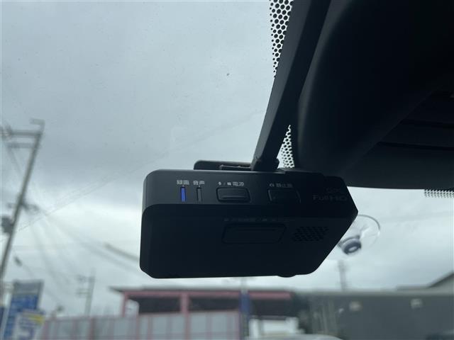 ノート ｅ－パワーニスモ　全方位カメラ／ＥＴＣ／Ｂｌｕｅｔｏｏｔｈ／スマートキー／パワステ／（35枚目）
