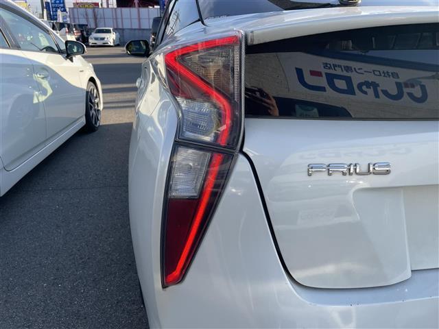 プリウス S レーンキープアシスト/アイドリング/クルーズコントロール(追従走行なし)/スマートキー/パワステ/バックカメラ/Bluetooth/(12枚目)