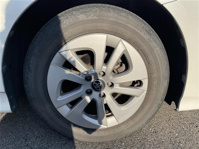 プリウス S レーンキープアシスト/アイドリング/クルーズコントロール(追従走行なし)/スマートキー/パワステ/バックカメラ/Bluetooth/(34枚目)