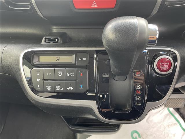 N-BOXカスタム G SSパッケージ Bluetooth/アイドリング/パワステ/バックカメラ/スマートキー/パワスラ/(24枚目)