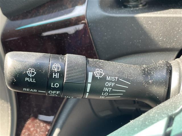 ヴェルファイア 2.4Z 社外ナビ<CD/DVD/BT/SD/MSV>/バックカメラ/両側パワースライドドア/アルパインフリップダウンモニター/コーナーセンサー/オットマン/nanoeエアコン/HIDヘッドライト/フォグランプ(5枚目)