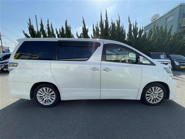 ヴェルファイア 2.4Z 社外ナビ<CD/DVD/BT/SD/MSV>/バックカメラ/両側パワースライドドア/アルパインフリップダウンモニター/コーナーセンサー/オットマン/nanoeエアコン/HIDヘッドライト/フォグランプ(28枚目)