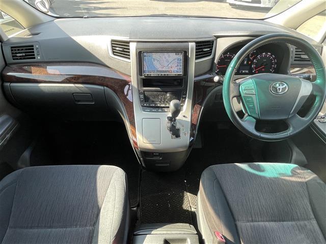 ヴェルファイア 2.4Z 社外ナビ<CD/DVD/BT/SD/MSV>/バックカメラ/両側パワースライドドア/アルパインフリップダウンモニター/コーナーセンサー/オットマン/nanoeエアコン/HIDヘッドライト/フォグランプ(40枚目)