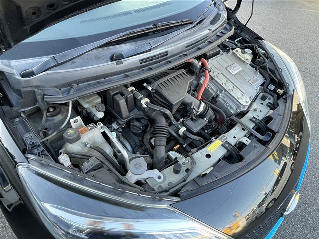 ノート e-パワー X 純正ナビゲーション/型番:MJ116D-W/【CD/SD/AUX/BT/TV】/衝突被害軽減ブレーキ/HIDオートライト/純正フロアマット/純正ドアバイザー(36枚目)