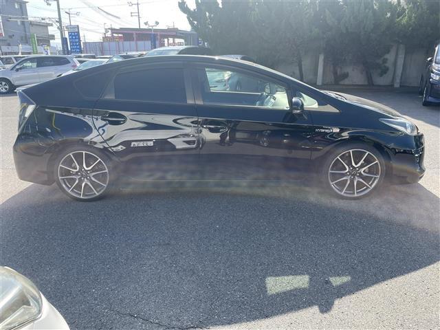 プリウス Sツーリングセレクション・G’s /純正HDDナビ(NHZN-X62G)(HDD/BT/フルセグTV/SD/DISC)/バックカメラ/LEDヘッドライト/ETC/革巻きハンドル/ステアリングスイッチ/スマートキー(4枚目)