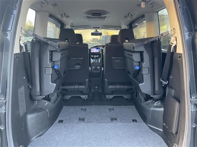 セレナ ハイウェイスターＧ　アイドリング／Ｂｌｕｅｔｏｏｔｈ／パワステ／バックカメラ／スマートキー／クルーズコントロール（19枚目）