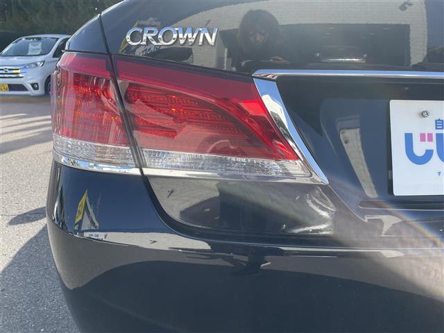 クラウンハイブリッド ロイヤル　パワステ／Ｂｌｕｅｔｏｏｔｈ／スマートキー／プッシュスタート／ドライブレコーダー／ＥＴＣ／バックカメラ（10枚目）