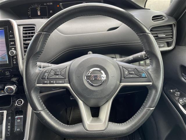 セレナ ハイウェイスターG 純正ナビ(AM/FM/フルセグ/BT/AUX)/アラウンドビューモニター/アイドリングストップ/追従付きクルーズコントロール/フリップダウンモニター/サンシェード/デジタルインナーミラー(3枚目)