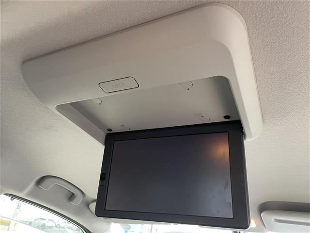 セレナ ハイウェイスターG 純正ナビ(AM/FM/フルセグ/BT/AUX)/アラウンドビューモニター/アイドリングストップ/追従付きクルーズコントロール/フリップダウンモニター/サンシェード/デジタルインナーミラー(19枚目)