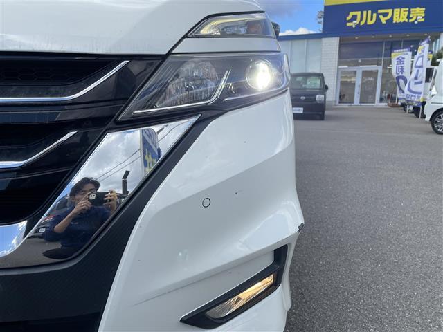 セレナ ハイウェイスターG 純正ナビ(AM/FM/フルセグ/BT/AUX)/アラウンドビューモニター/アイドリングストップ/追従付きクルーズコントロール/フリップダウンモニター/サンシェード/デジタルインナーミラー(27枚目)