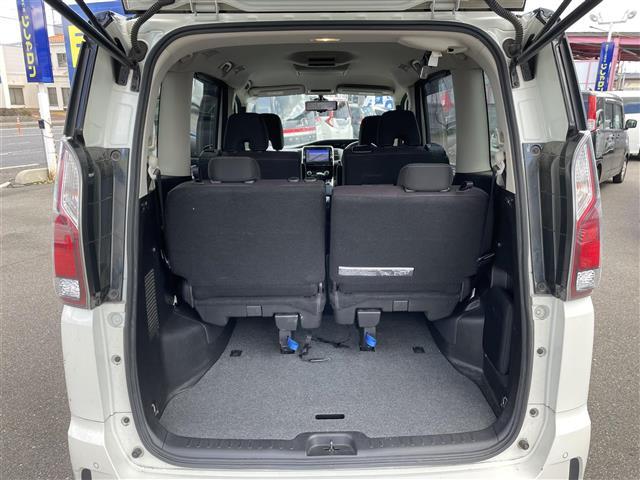 セレナ ハイウェイスターG 純正ナビ(AM/FM/フルセグ/BT/AUX)/アラウンドビューモニター/アイドリングストップ/追従付きクルーズコントロール/フリップダウンモニター/サンシェード/デジタルインナーミラー(33枚目)