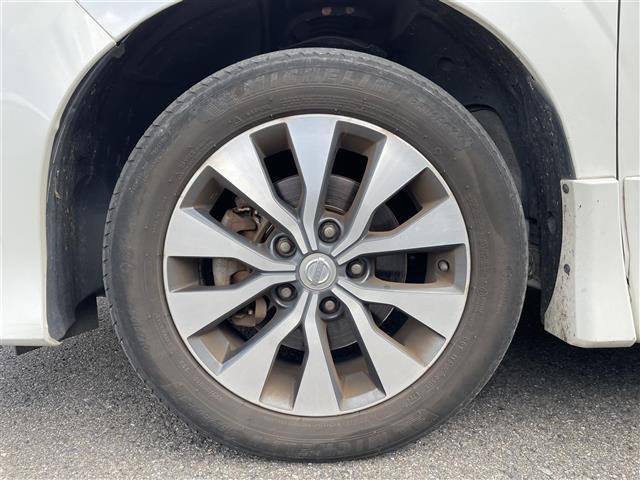 セレナ ハイウェイスターG 純正ナビ(AM/FM/フルセグ/BT/AUX)/アラウンドビューモニター/アイドリングストップ/追従付きクルーズコントロール/フリップダウンモニター/サンシェード/デジタルインナーミラー(38枚目)