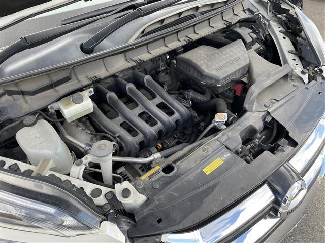 セレナ ハイウェイスターG 純正ナビ(AM/FM/フルセグ/BT/AUX)/アラウンドビューモニター/アイドリングストップ/追従付きクルーズコントロール/フリップダウンモニター/サンシェード/デジタルインナーミラー(41枚目)