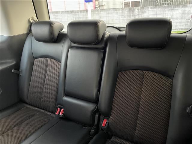 エルグランド 250ハイウェイスター 社外ナビ 社外フリップダウンモニター 両側パワスラ 半革シート 革巻きステアリング オートライト ウィンカーミラー 木目調パネルETC(17枚目)