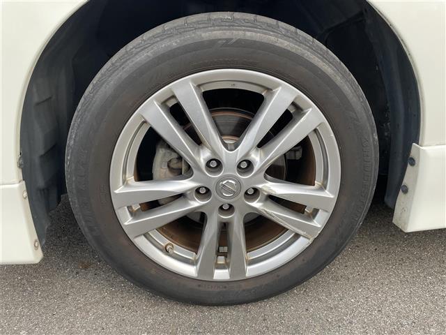 エルグランド 250ハイウェイスター 社外ナビ 社外フリップダウンモニター 両側パワスラ 半革シート 革巻きステアリング オートライト ウィンカーミラー 木目調パネルETC(30枚目)