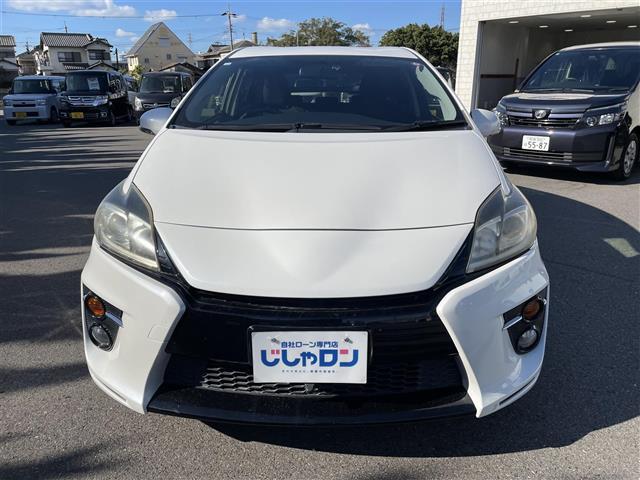 プリウス Sツーリングセレクション・G’s Bluetooth/スマートキー/パワステ/バックカメラ/フロントカメラ/純正ナビ/ETC(6枚目)