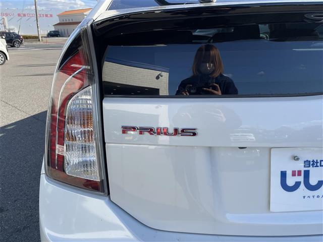 プリウス Sツーリングセレクション・G’s Bluetooth/スマートキー/パワステ/バックカメラ/フロントカメラ/純正ナビ/ETC(10枚目)
