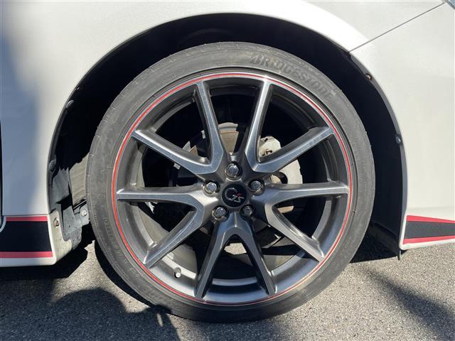 プリウス Sツーリングセレクション・G’s Bluetooth/スマートキー/パワステ/バックカメラ/フロントカメラ/純正ナビ/ETC(34枚目)