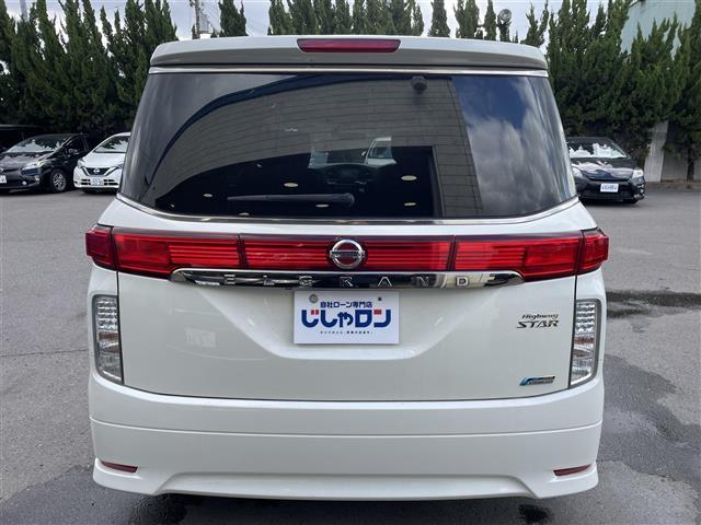 エルグランド 250ハイウェイスター バックカメラ/プッシュスタート/後席サンシェード/横滑り防止装置/オットマン/スマートキー/スペアキー×1/ビルトインETC/オットマン/電動格納ミラー(7枚目)