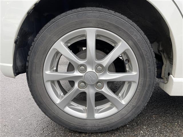 ムーヴ カスタム　Ｘ　ＳＡ　純正ナビ／バックモニター／ＥＴＣ／プッシュスタート／スマートキー／衝突軽減ブレーキ／横滑り防止機能／純正１４インチＡＷ／純正フロアマット（29枚目）