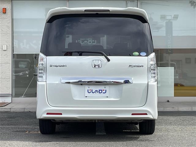 ステップワゴンスパーダ Ｚ　インターナビセレクション　純正ＨＤＤナビ　フルセグＴＶ　Ｂｌｕｅｔｏｏｔｈ接続　ＣＤ　ＤＶＤ　ミュージックサーバー　フリップダウンモニター　両側パワースライドドア　バックカメラ　クルーズコントロール　ＥＴＣ　ＨＩＤヘッドライト（27枚目）