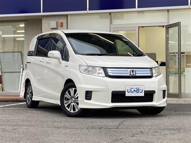 フリードスパイクハイブリッド ジャストセレクション　社外ＳＤナビ　フルセグＴＶ　ＣＤ　ＤＶＤ　両側パワースライドドア　クルーズコントロール　バックカメラ　ＥＴＣ　ＨＩＤヘッドライト　オートライト　スマートキー　純正ＡＷ（22枚目）