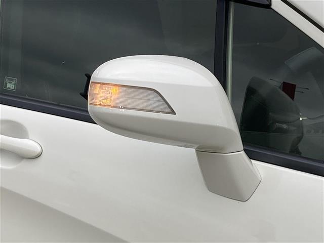 フリードスパイクハイブリッド ジャストセレクション　社外ＳＤナビ　フルセグＴＶ　ＣＤ　ＤＶＤ　両側パワースライドドア　クルーズコントロール　バックカメラ　ＥＴＣ　ＨＩＤヘッドライト　オートライト　スマートキー　純正ＡＷ（32枚目）