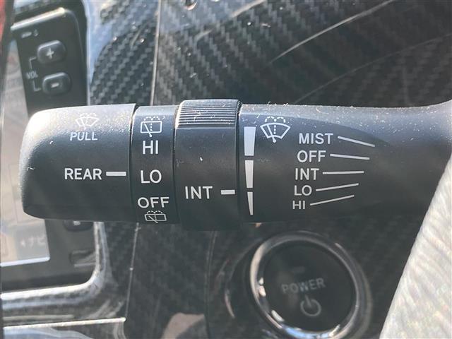 プリウス Sツーリングセレクション 社外SDナビ ワンセグTV CD ETC 純正アルミホイール HIDヘッドライト オートライト プッシュスタート&スマートキー(9枚目)