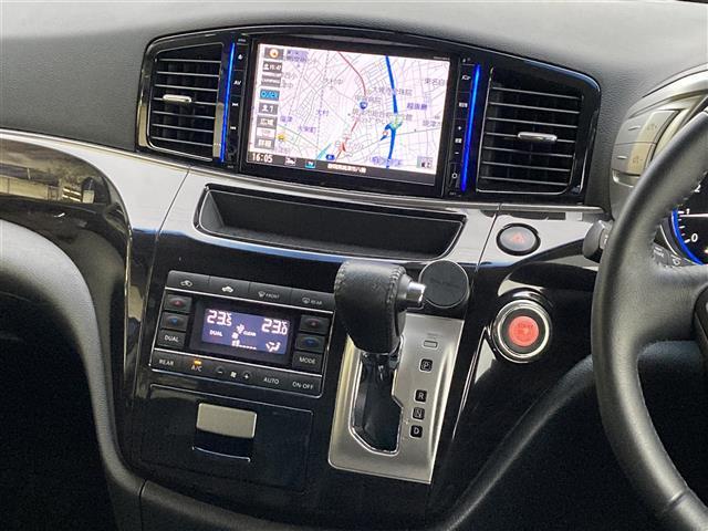 エルグランド 250ハイウェイスターS 純正SDナビ フルセグTV Bluetooth接続 CD DVD ミュージックサーバー 両側パワースライドドア バックカメラ フリップダウンモニター ETC LEDヘッドライト オートライト(17枚目)