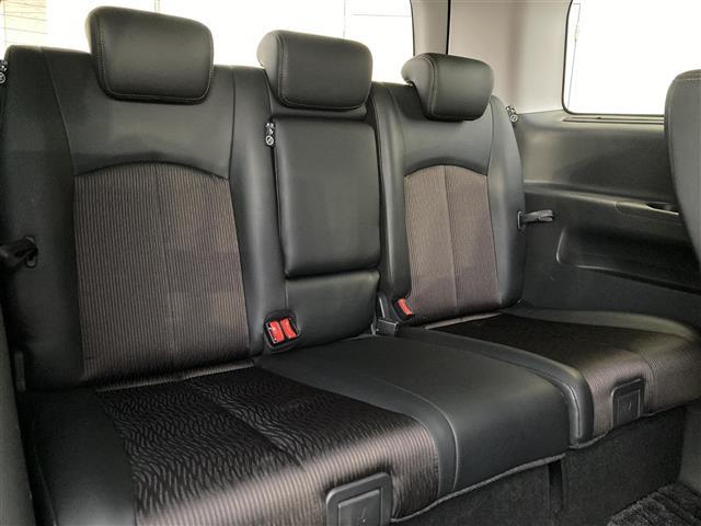 エルグランド 250ハイウェイスターS 純正SDナビ フルセグTV Bluetooth接続 CD DVD ミュージックサーバー 両側パワースライドドア バックカメラ フリップダウンモニター ETC LEDヘッドライト オートライト(24枚目)