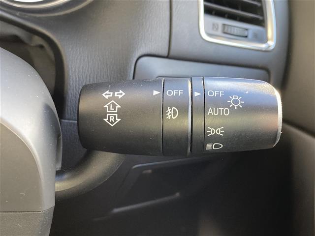 ＣＸ－５ ＸＤ　プロアクティブ　純正ＳＤナビ　フルセグＴＶ　Ｂｌｕｅｔｏｏｔｈ接続　ＣＤ　ＤＶＤ　衝突軽減ブレーキ　レーダークルーズ　バック／サイドカメラ　コーナーセンサー　ＥＴＣ　ＨＩＤヘッドライト　オートライト　プッシュスタート（13枚目）