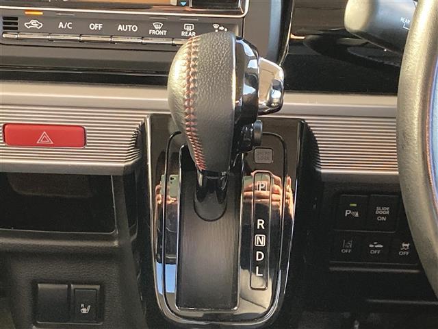 スペーシアカスタム ハイブリッドＸＳ　社外ＳＤナビ　ワンセグＴＶ　Ｂｌｕｅｔｏｏｔｈ接続　ＣＤ　ＤＶＤ　両側パワースライドドア　衝突軽減ブレーキ　レーンキープアシスト　運転席シートヒーター　ＬＥＤヘッドライト　オートライト　スマートキー（13枚目）