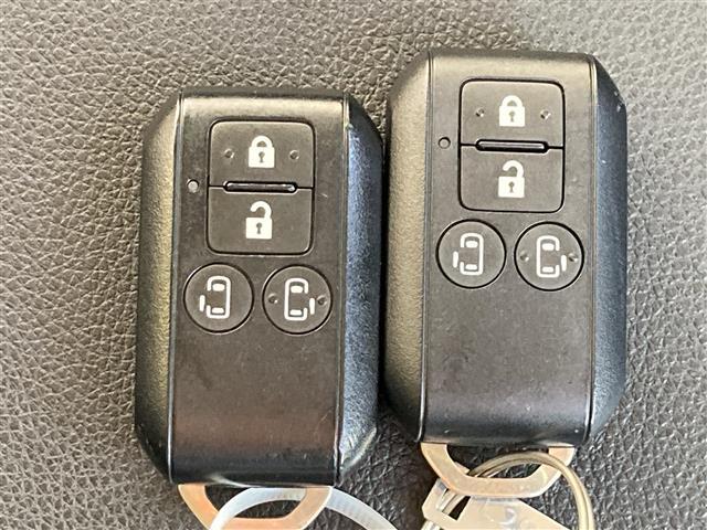 スペーシアカスタム ハイブリッドＸＳ　社外ＳＤナビ　ワンセグＴＶ　Ｂｌｕｅｔｏｏｔｈ接続　ＣＤ　ＤＶＤ　両側パワースライドドア　衝突軽減ブレーキ　レーンキープアシスト　運転席シートヒーター　ＬＥＤヘッドライト　オートライト　スマートキー（20枚目）