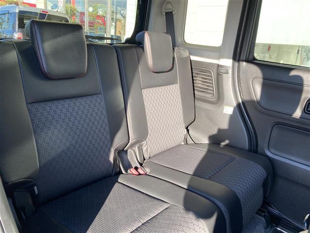 スペーシアカスタム ハイブリッドＸＳ　社外ＳＤナビ　ワンセグＴＶ　Ｂｌｕｅｔｏｏｔｈ接続　ＣＤ　ＤＶＤ　両側パワースライドドア　衝突軽減ブレーキ　レーンキープアシスト　運転席シートヒーター　ＬＥＤヘッドライト　オートライト　スマートキー（24枚目）