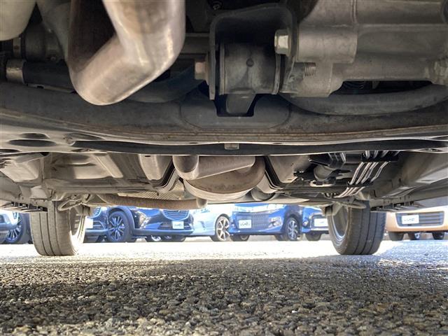 スペーシアカスタム ハイブリッドＸＳ　社外ＳＤナビ　ワンセグＴＶ　Ｂｌｕｅｔｏｏｔｈ接続　ＣＤ　ＤＶＤ　両側パワースライドドア　衝突軽減ブレーキ　レーンキープアシスト　運転席シートヒーター　ＬＥＤヘッドライト　オートライト　スマートキー（40枚目）