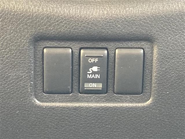 エルグランド ２５０ハイウェイスターＳ　アーバンクロム　純正ＨＤＤナビ　フルセグＴＶ　Ｂｌｕｅｔｏｏｔｈ接続　ＣＤ　ＤＶＤ　両側パワースライドドア　純正フリップダウンモニター　３６０°カメラ　クルーズコントロール　ＥＴＣ　前後コーナーセンサー　ＬＥＤライト（14枚目）