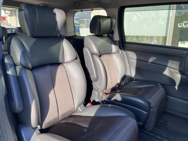 エルグランド ２５０ハイウェイスターＳ　アーバンクロム　純正ＨＤＤナビ　フルセグＴＶ　Ｂｌｕｅｔｏｏｔｈ接続　ＣＤ　ＤＶＤ　両側パワースライドドア　純正フリップダウンモニター　３６０°カメラ　クルーズコントロール　ＥＴＣ　前後コーナーセンサー　ＬＥＤライト（25枚目）