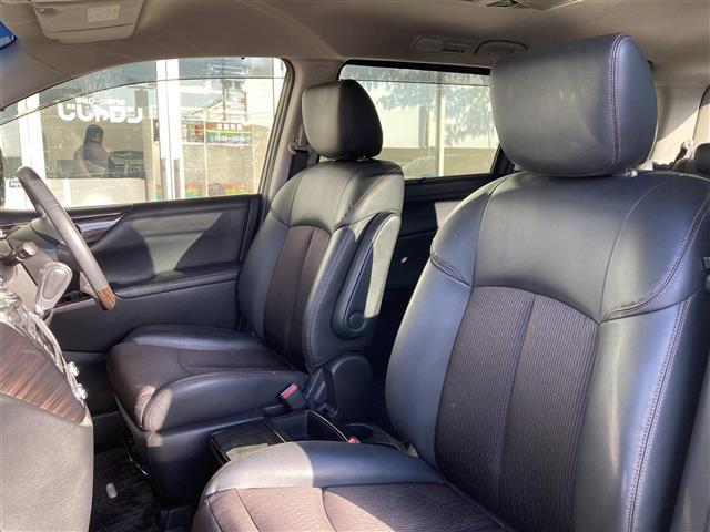 エルグランド ２５０ハイウェイスターＳ　アーバンクロム　純正ＨＤＤナビ　フルセグＴＶ　Ｂｌｕｅｔｏｏｔｈ接続　ＣＤ　ＤＶＤ　両側パワースライドドア　純正フリップダウンモニター　３６０°カメラ　クルーズコントロール　ＥＴＣ　前後コーナーセンサー　ＬＥＤライト（28枚目）