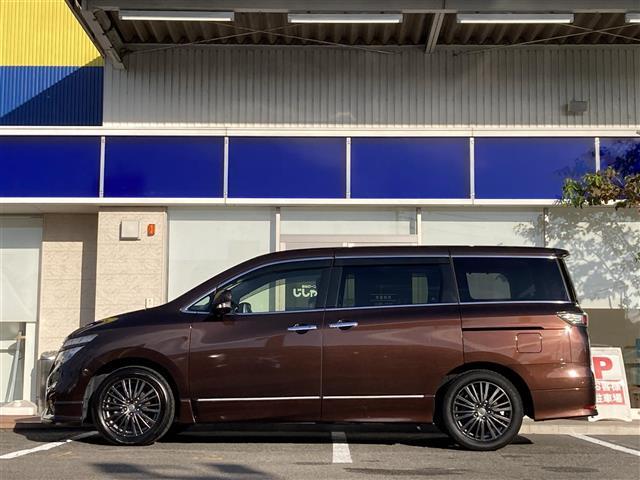 エルグランド ２５０ハイウェイスターＳ　アーバンクロム　純正ＨＤＤナビ　フルセグＴＶ　Ｂｌｕｅｔｏｏｔｈ接続　ＣＤ　ＤＶＤ　両側パワースライドドア　純正フリップダウンモニター　３６０°カメラ　クルーズコントロール　ＥＴＣ　前後コーナーセンサー　ＬＥＤライト（38枚目）