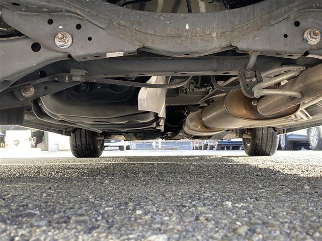 エルグランド ２５０ハイウェイスターＳ　アーバンクロム　純正ＨＤＤナビ　フルセグＴＶ　Ｂｌｕｅｔｏｏｔｈ接続　ＣＤ　ＤＶＤ　両側パワースライドドア　純正フリップダウンモニター　３６０°カメラ　クルーズコントロール　ＥＴＣ　前後コーナーセンサー　ＬＥＤライト（41枚目）