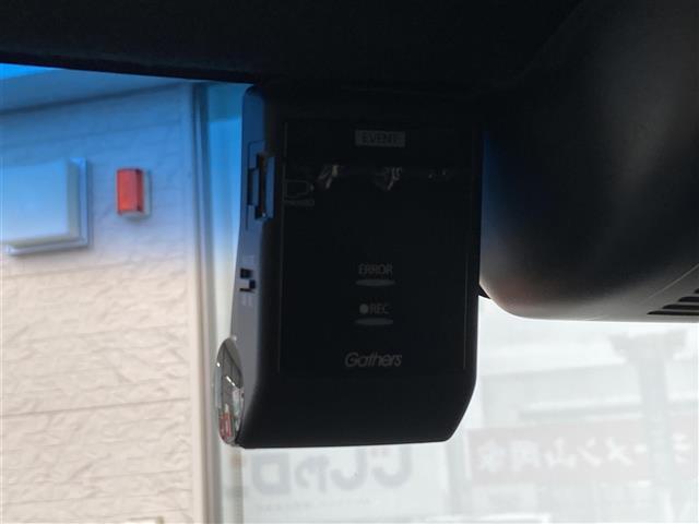 Ｎ－ＢＯＸカスタム Ｇ・Ｌホンダセンシング　純正メモリナビ　フルセグＴＶ　Ｂｌｕｅｔｏｏｔｈ接続　ＣＤ　ＤＶＤ　ミュージックサーバー　片側パワースライドドア　バックカメラ　衝突軽減ブレーキ　レーンキープアシスト　レーダークルーズ　ＥＴＣ（21枚目）