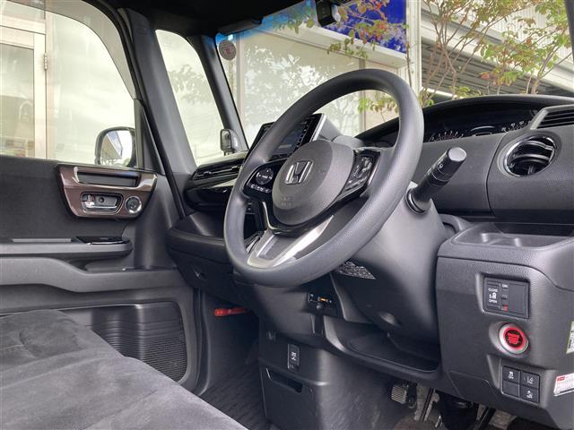 Ｎ－ＢＯＸカスタム Ｇ・Ｌホンダセンシング　純正メモリナビ　フルセグＴＶ　Ｂｌｕｅｔｏｏｔｈ接続　ＣＤ　ＤＶＤ　ミュージックサーバー　片側パワースライドドア　バックカメラ　衝突軽減ブレーキ　レーンキープアシスト　レーダークルーズ　ＥＴＣ（24枚目）